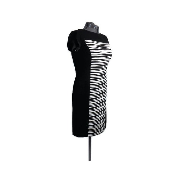 Gabby Skye Black & White Dress - 10 - Picture 4 of 10